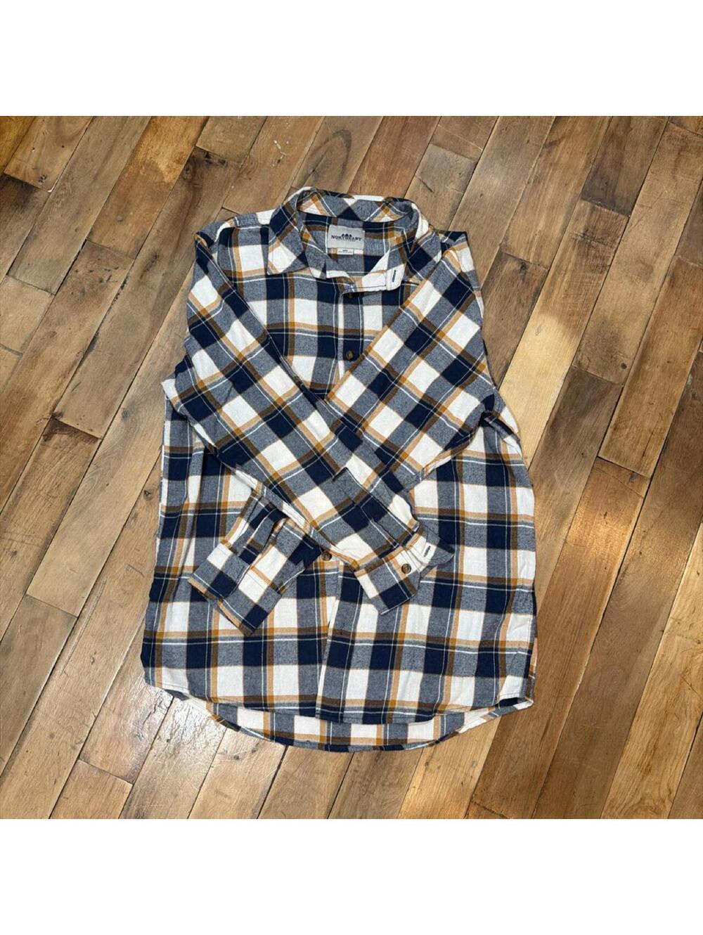 Northeast Outfitters Men's Multi and Blue Shirt